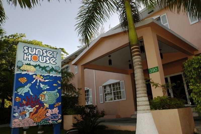 Hotel Sunset House George Town Exterior foto